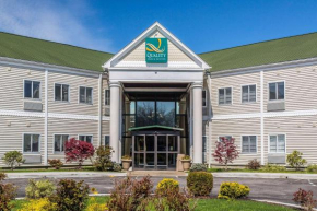 Quality Inn and Suites Newport - Middletown